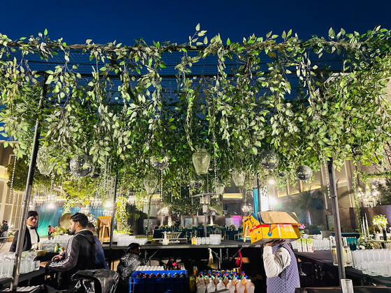 Jaya & Nikunj: sangeet décor